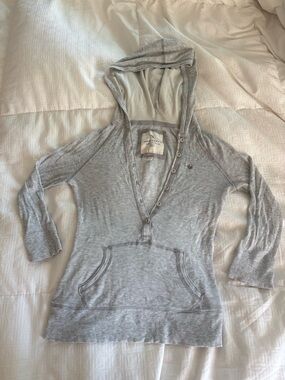Vntg Abercrombie and Fitch Pullover Top